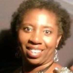 Meet your Posher, Casandra